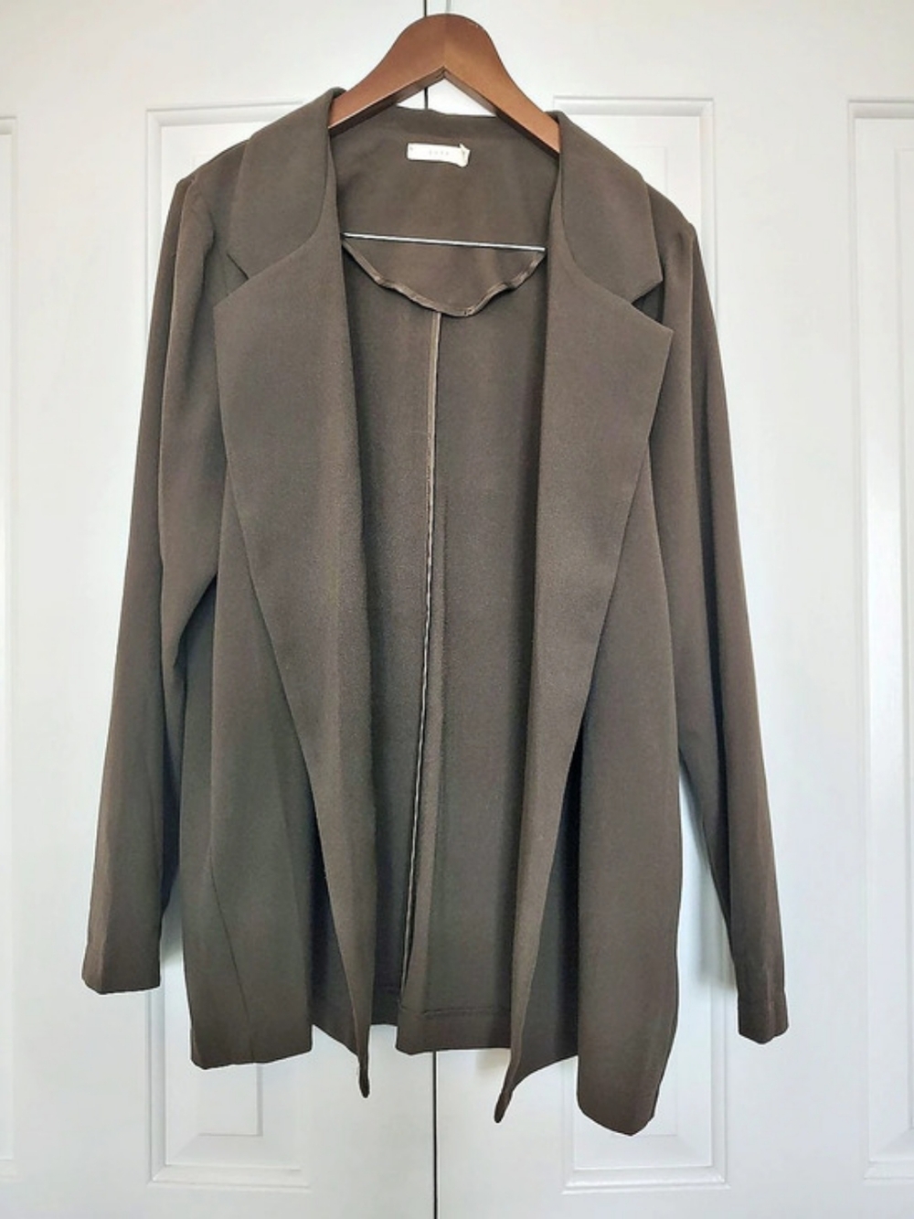 Minimal Brown Blazer